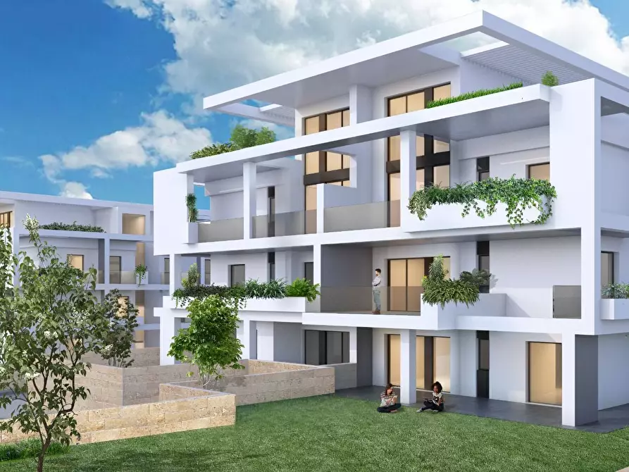 Immagine 2 di Villa in vendita  in Via Don tonino Bello a Monopoli