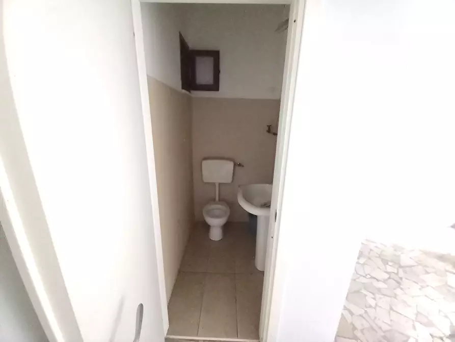 Immagine 6 di Pizzeria / Pub in affitto  in Via dei due Principati 342 a Avellino