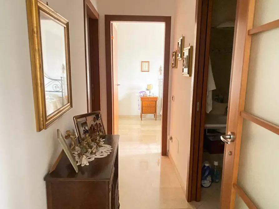 Immagine 36 di Attico in vendita  in Via Andrea Millevoi 401 a Roma