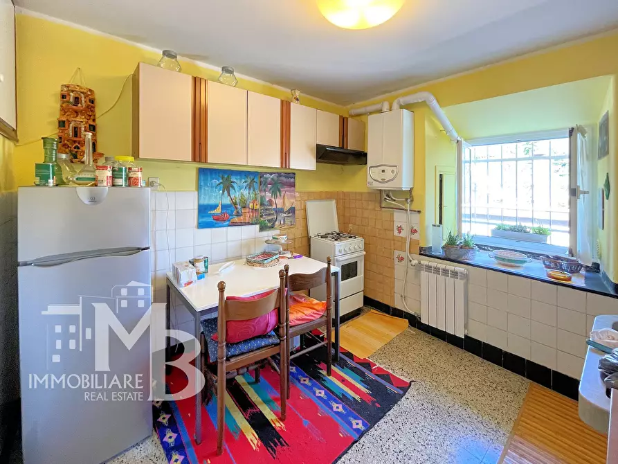 Immagine 25 di Casa semindipendente in vendita  in Frazione Pannesi 107 a Lumarzo