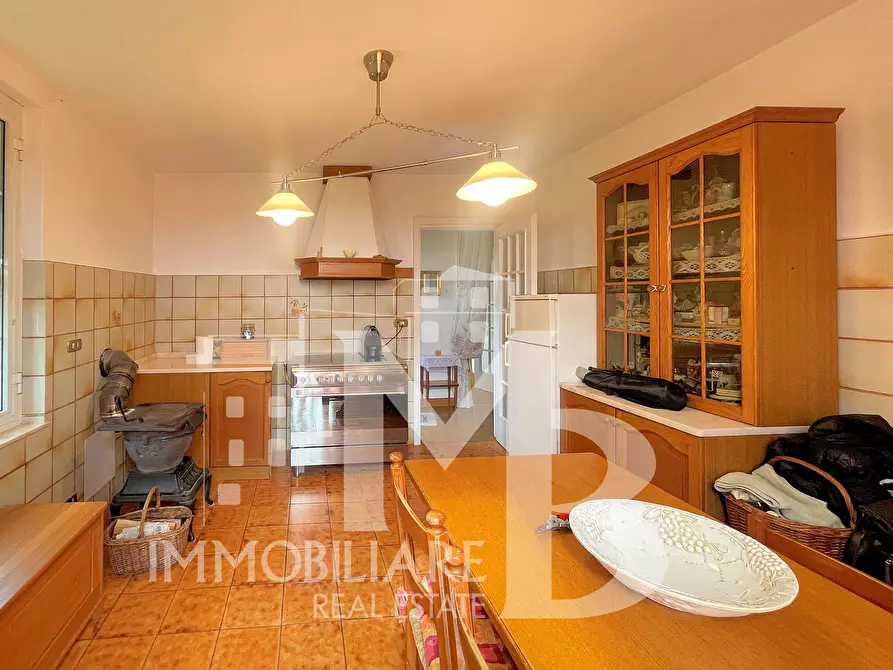 Immagine 13 di Casa bifamiliare in vendita  in Frazione Pannesi 41 a Lumarzo