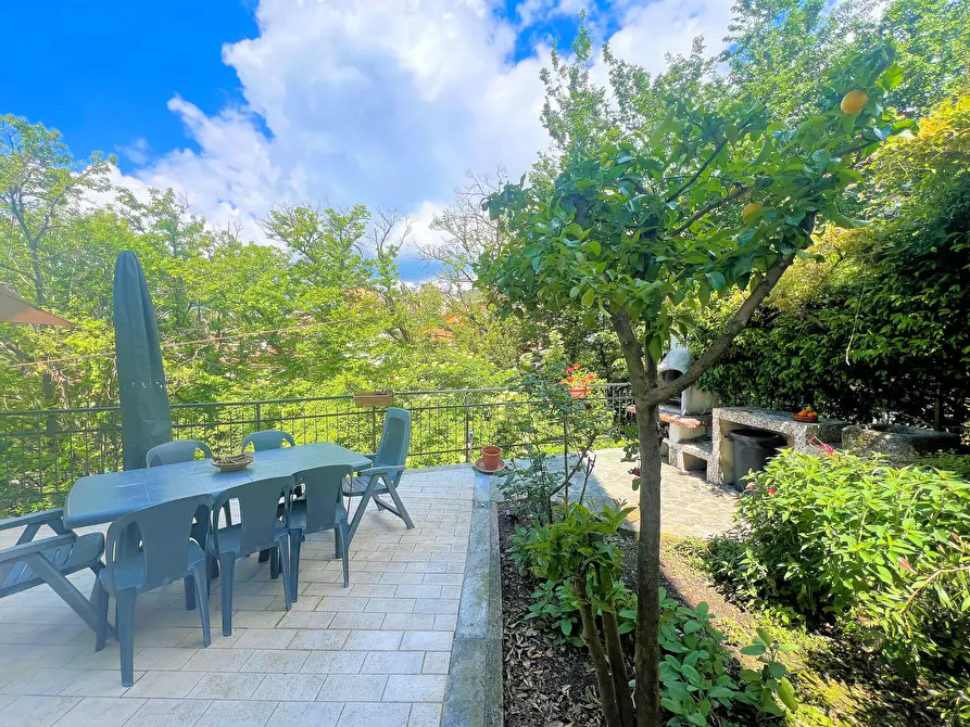 Immagine 39 di Porzione di casa in vendita  in Salita Camponi 12 a Uscio