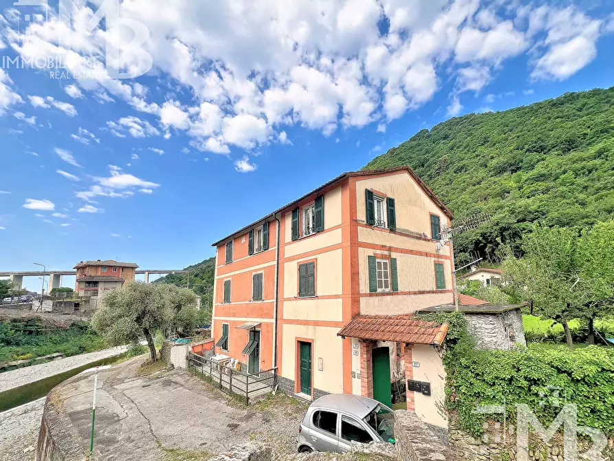 Immagine 4 di Quadrilocale in vendita  in Via Ponti Romani 31 a Recco