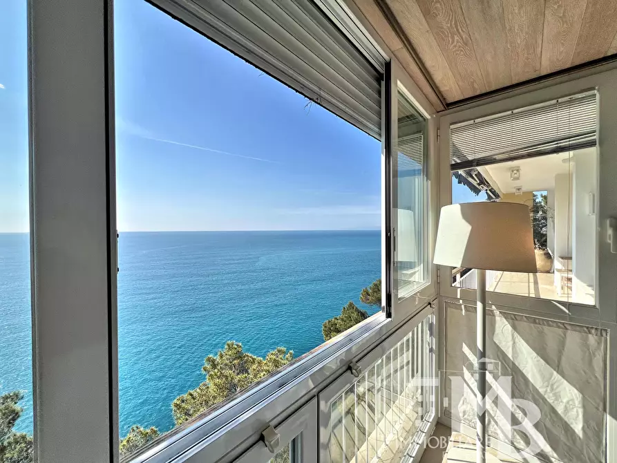 Immagine 5 di Attico in vendita  in Via Alla Torre 2 a Sori