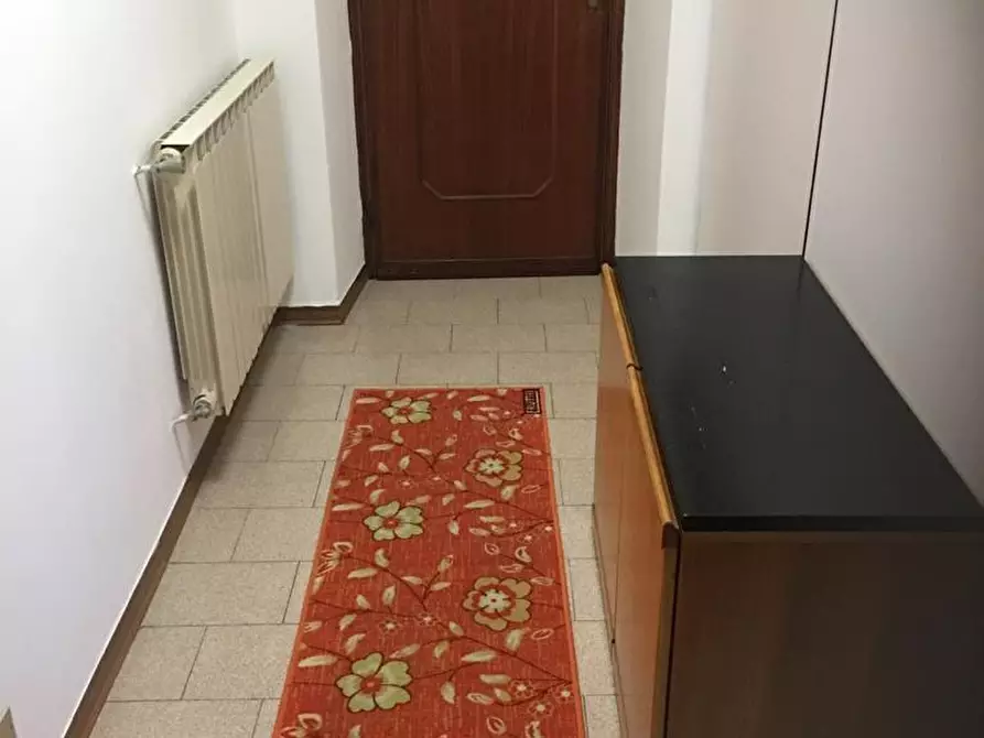 Immagine 4 di Trilocale in affitto  a Aulla