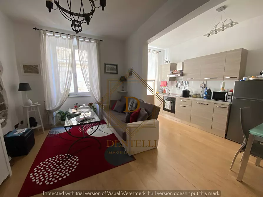 Immagine 8 di Quadrilocale in affitto  a Sarzana