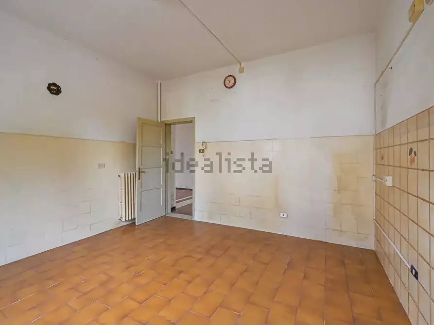 Immagine 20 di Casa bifamiliare in vendita  a Sarzana