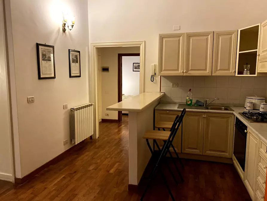 Immagine 35 di Trilocale in affitto  a Sarzana