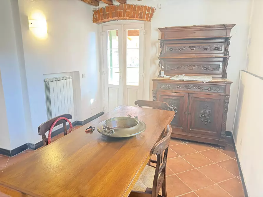 Immagine 8 di Trilocale in affitto  a Ameglia