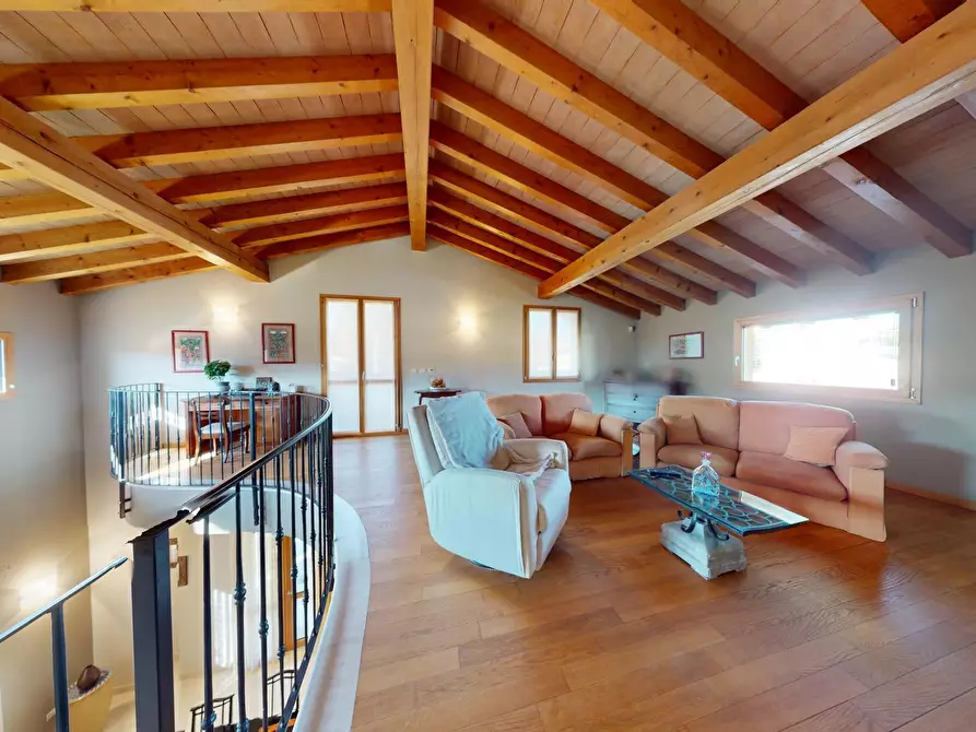 Immagine 18 di Villa in vendita  in Via Crocefisso 60G a Erbusco