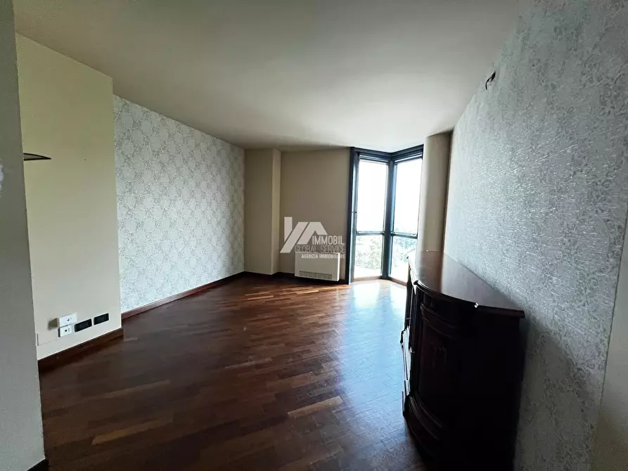 Immagine 7 di Trilocale in vendita  in Via Creta 21 a Brescia