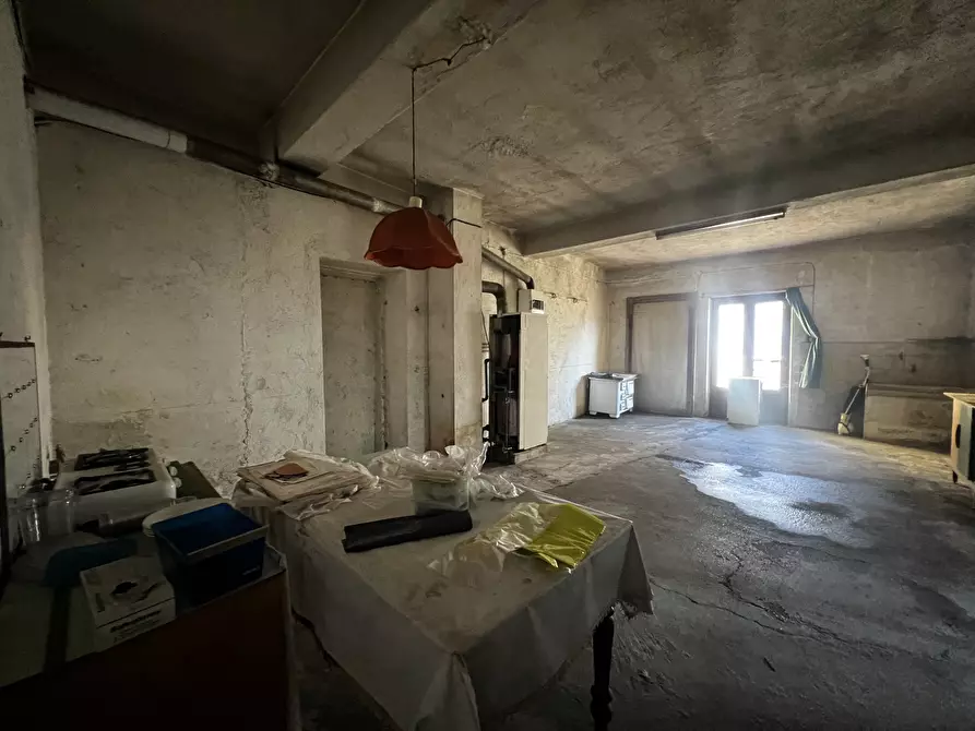 Immagine 8 di Rustico / casale in vendita  a Calcinato