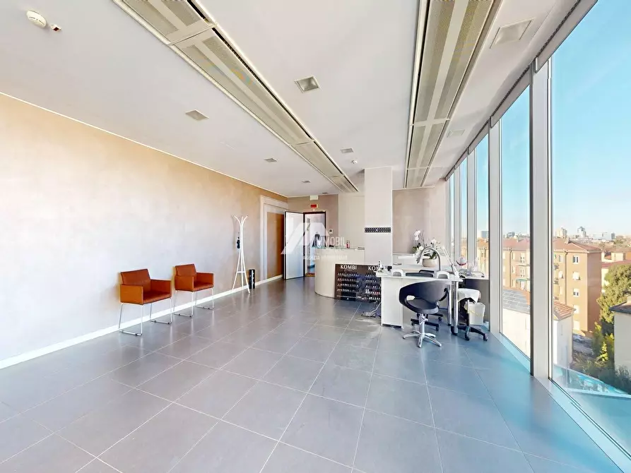 Immagine 7 di Ufficio in vendita  in Viale Duca D'Aosta 30 a Brescia