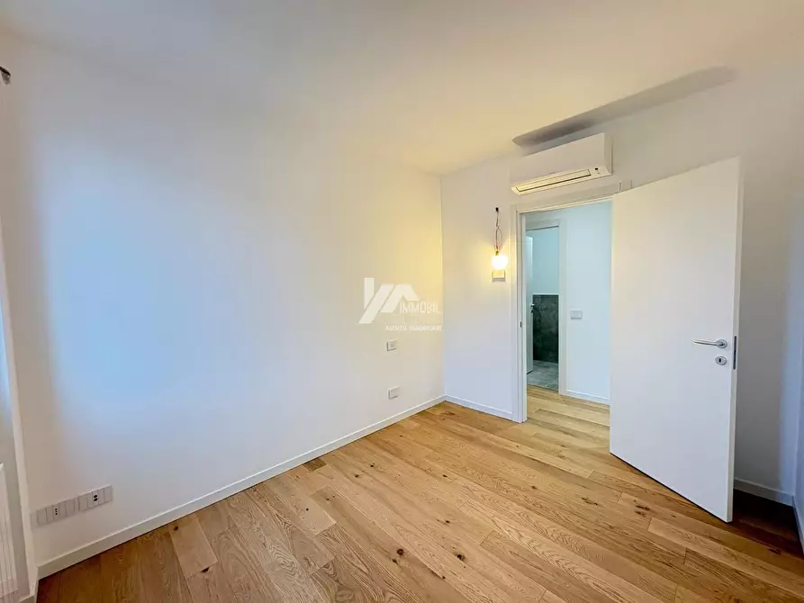 Immagine 12 di Trilocale in vendita  in Via Toscana 55 a Brescia