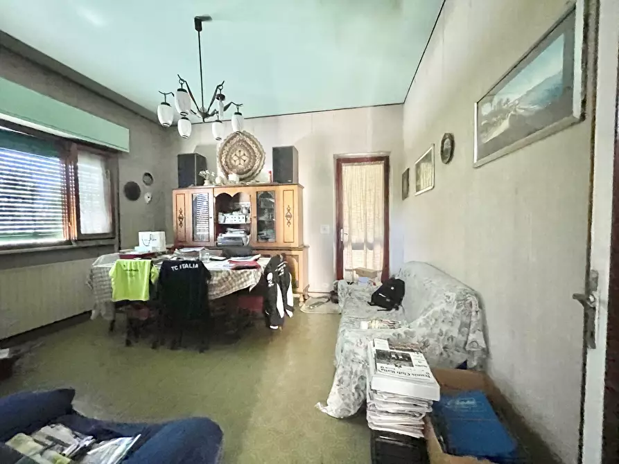 Immagine 8 di Casa indipendente in vendita  a Pietrasanta