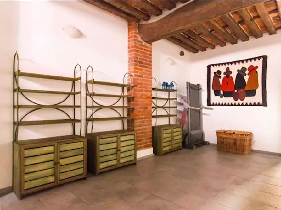 Immagine 3 di Appartamento in affitto  a Pietrasanta