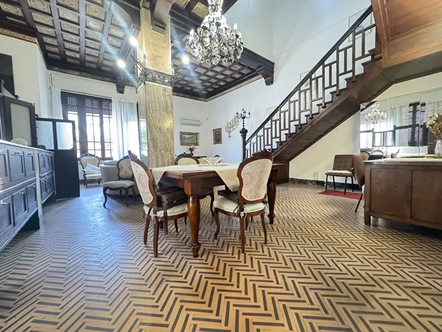 Immagine 2 di Rustico / casale in vendita  a Pietrasanta