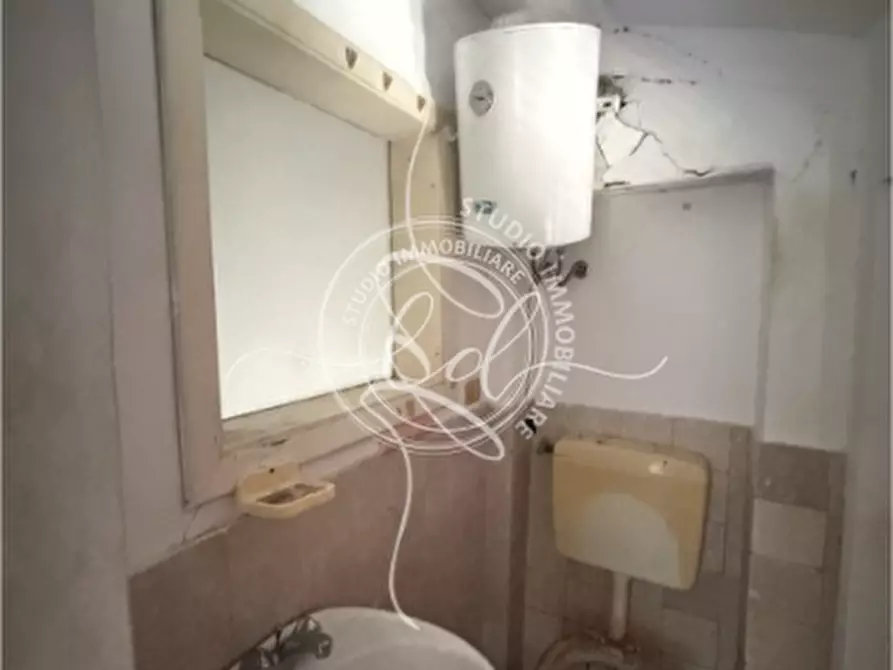 Immagine 19 di Porzione di casa in vendita  a Seravezza