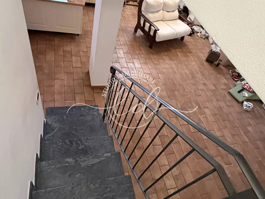 Immagine 60 di Quadrilocale in vendita  a Camaiore