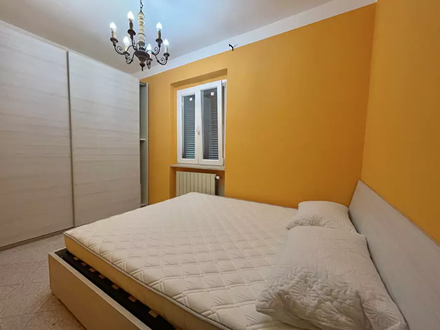 Immagine 14 di Porzione di casa in vendita  a Pietrasanta