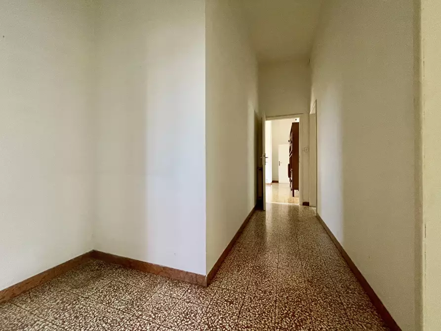 Immagine 16 di Quadrilocale in vendita  a Pietrasanta