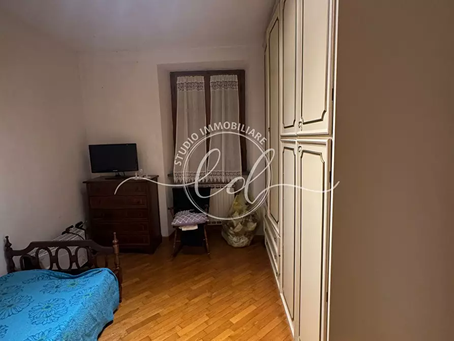 Immagine 22 di Porzione di casa in affitto  a Seravezza