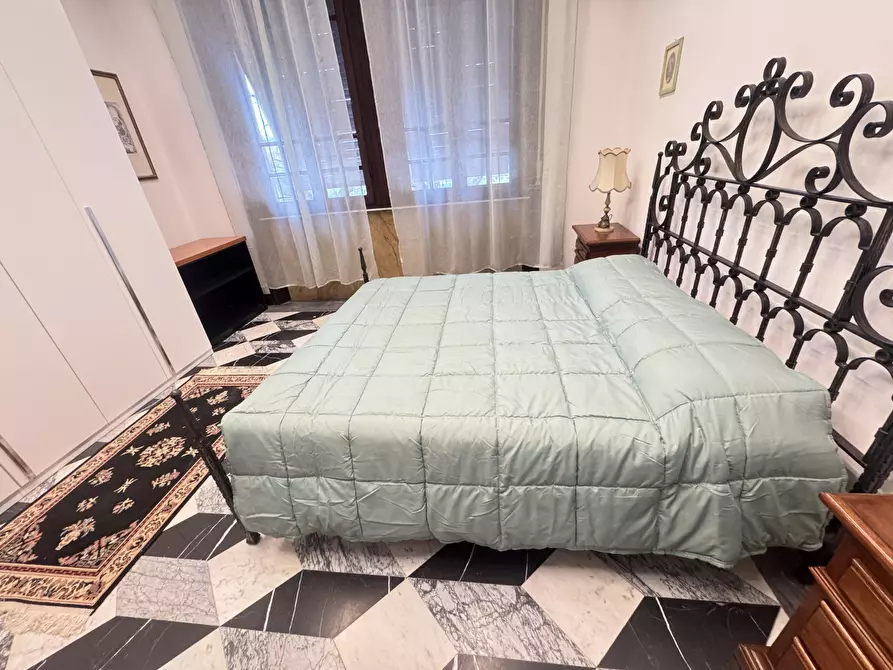 Immagine 57 di Rustico / casale in vendita  a Pietrasanta