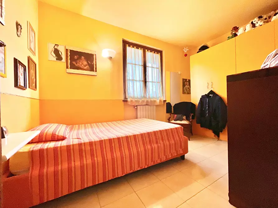 Immagine 29 di Villetta a schiera in vendita  a Camaiore