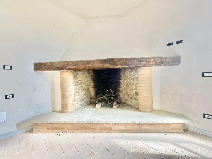 Immagine 13 di Casa indipendente in vendita  a Pietrasanta