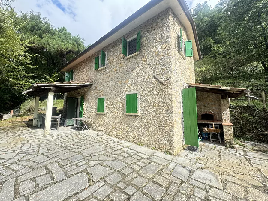 Immagine 25 di Rustico / casale in vendita  a Pietrasanta