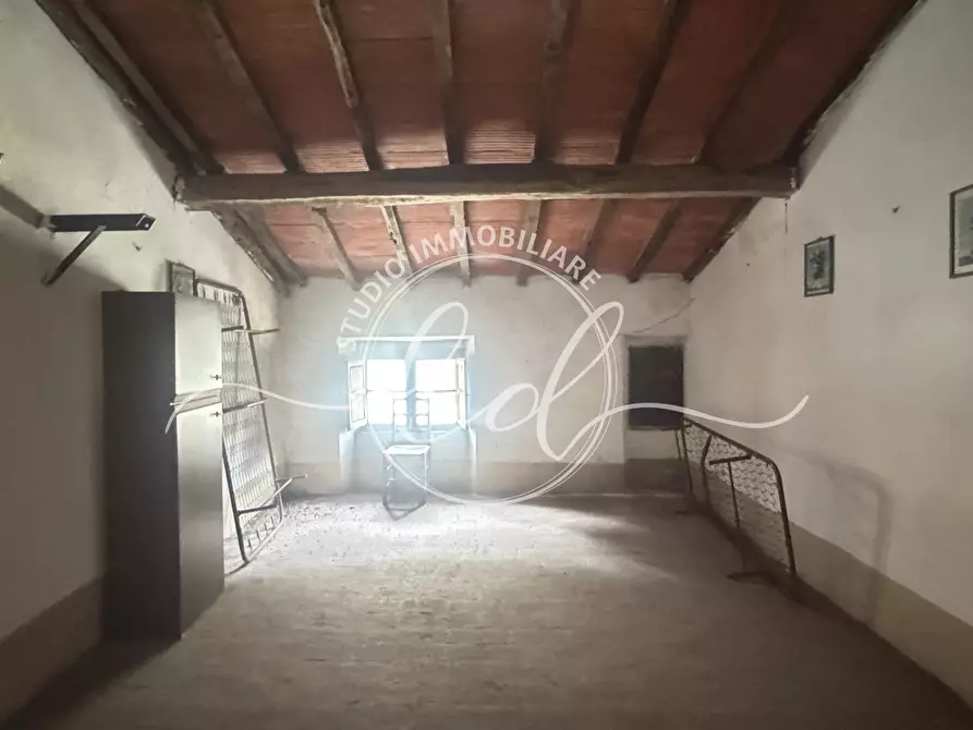 Immagine 56 di Porzione di casa in vendita  a Stazzema