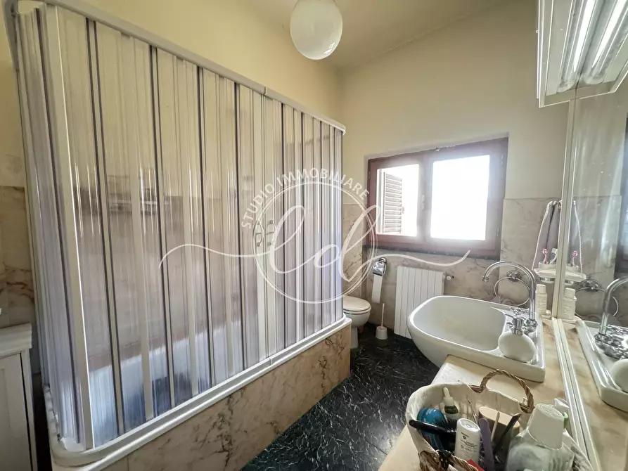 Immagine 30 di Porzione di casa in vendita  a Forte Dei Marmi