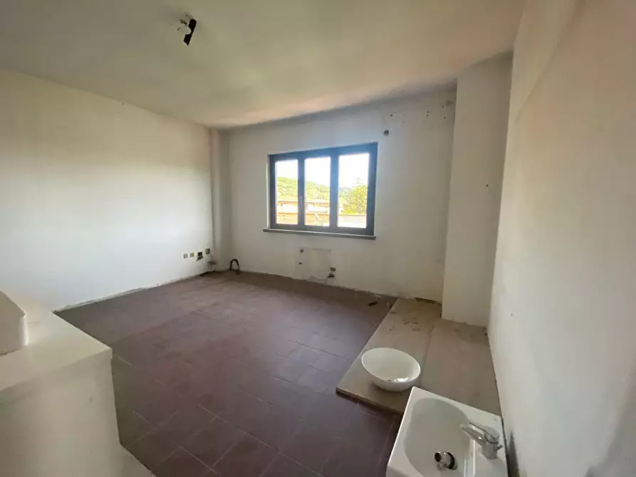 Immagine 19 di Porzione di casa in vendita  a Pietrasanta