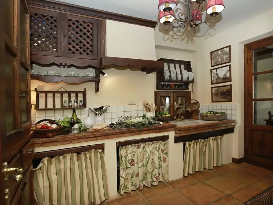 Immagine 7 di Rustico / casale in affitto  a Pietrasanta