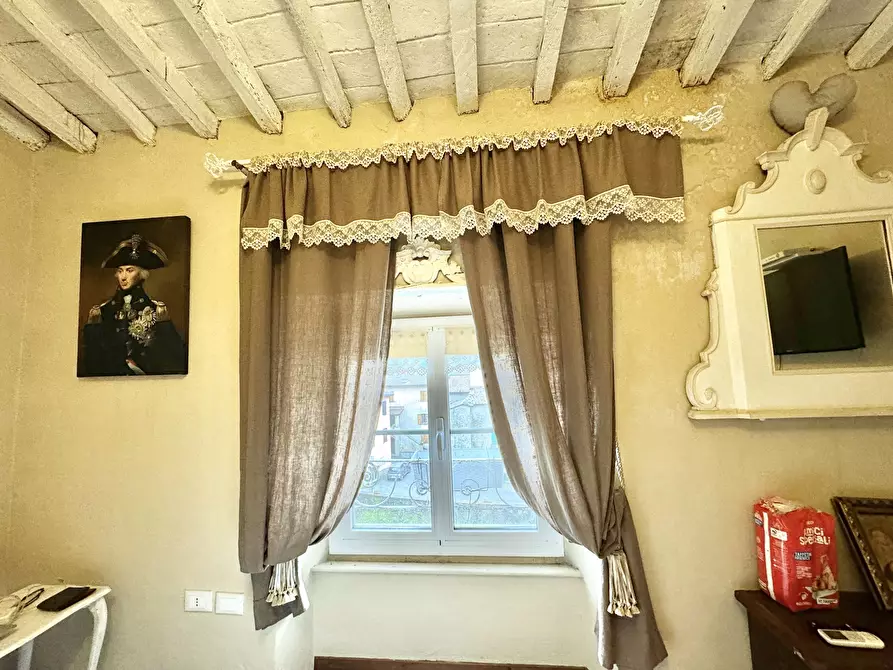 Immagine 14 di Quadrilocale in vendita  a Seravezza