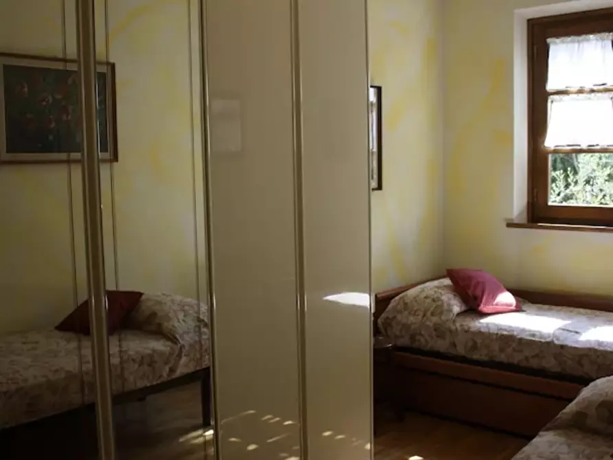 Immagine 26 di Casa indipendente in vendita  a Massarosa