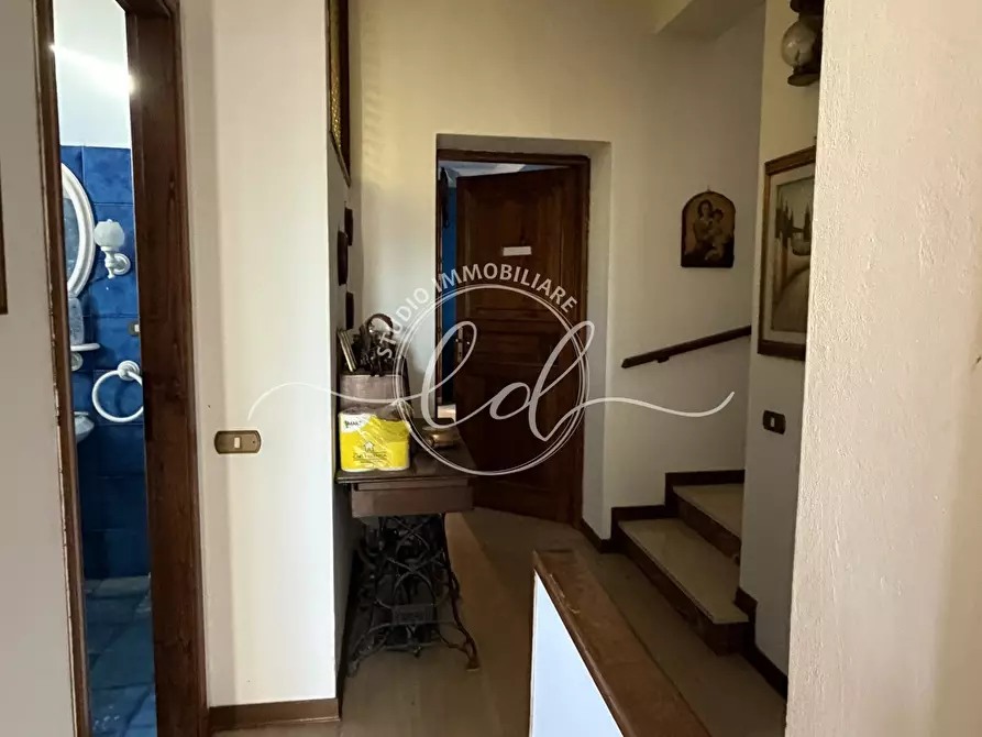 Immagine 33 di Porzione di casa in vendita  a Seravezza
