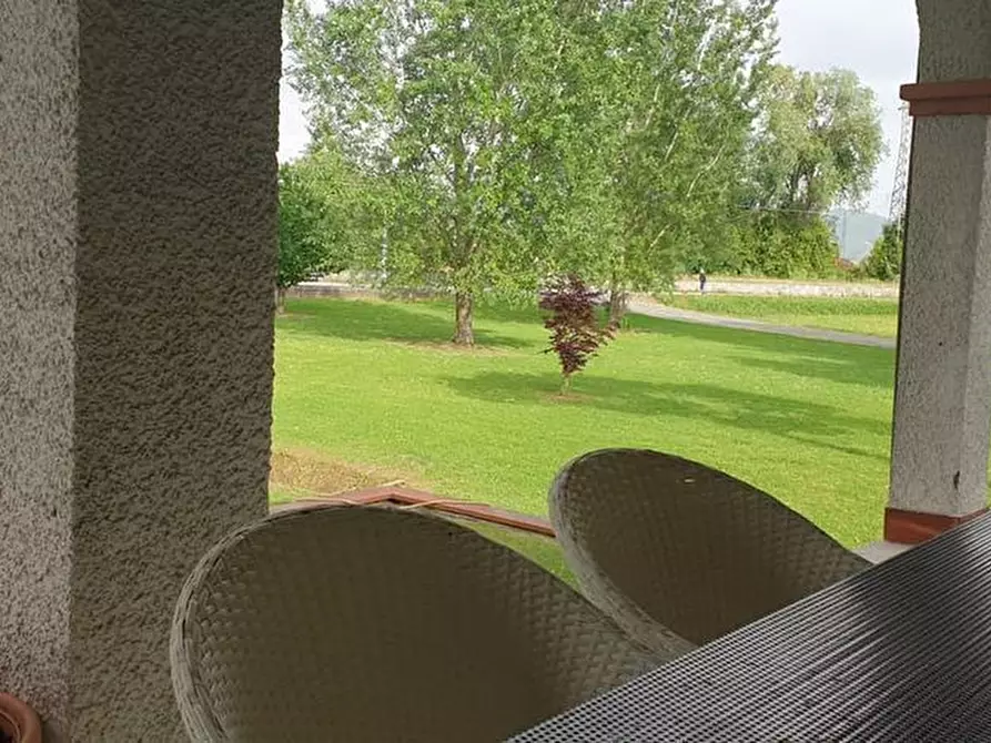 Immagine 15 di Villa in vendita  a Pietrasanta