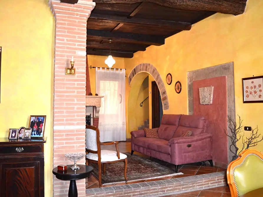 Immagine 3 di Appartamento in vendita  in Via Porta Romana a Paliano