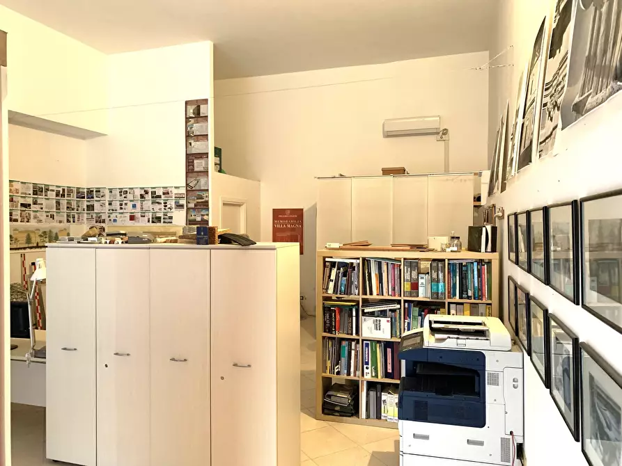 Immagine 2 di Locale commerciale in affitto  in Via Onorato Capo a Anagni