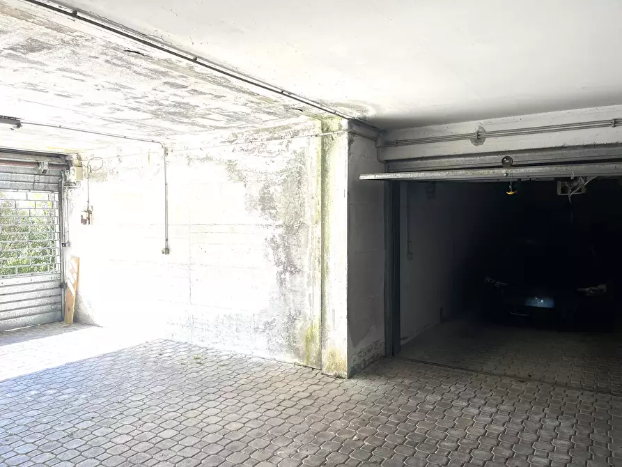 Immagine 7 di Garage in vendita  in Via della Peschiera a Anagni