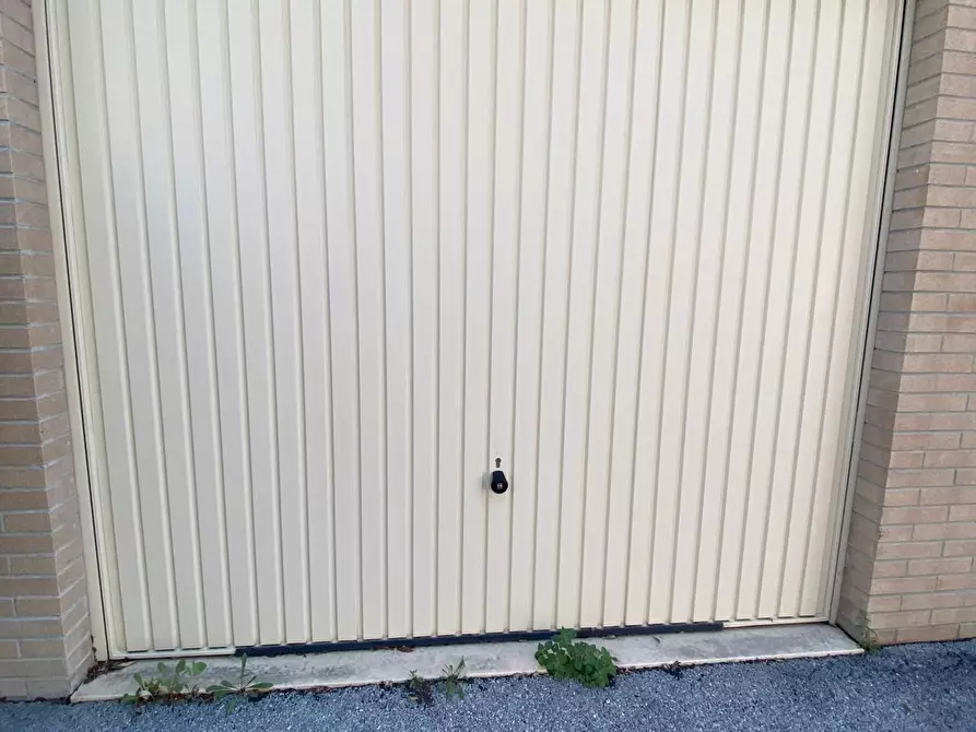 Immagine 19 di Trilocale in vendita  in VIA MATTATOIO VECCHIO a Spoltore