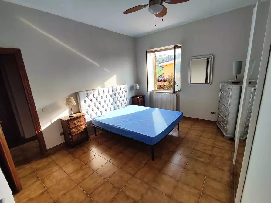 Immagine 29 di Villa in vendita  in VIA GIOTTO 2 a Guidonia Montecelio