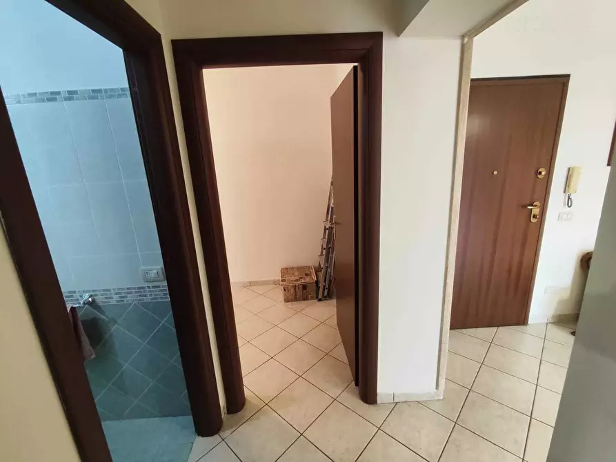 Immagine 17 di Trilocale in vendita  in VIA GUGLIELMO OBERDAN 19 a Guidonia Montecelio