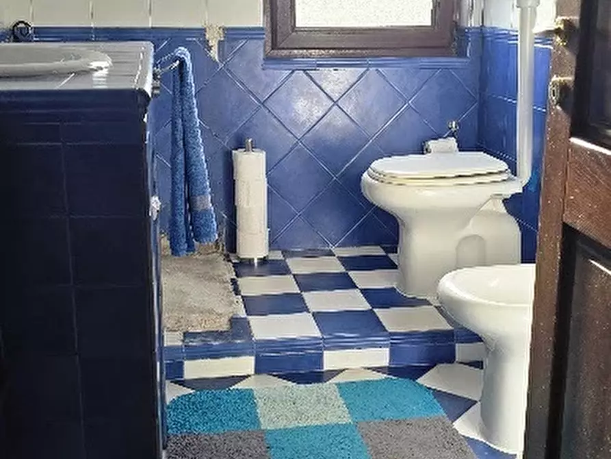 Immagine 21 di Casa bifamiliare in vendita  in VIA REMO BRANCA 34A a Sassari