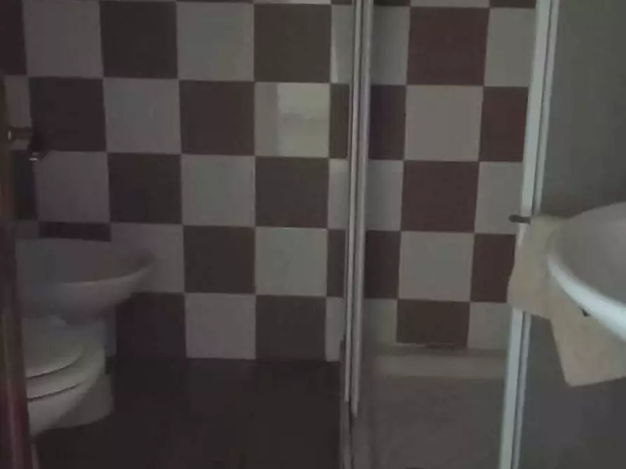 Immagine 12 di Quadrilocale in vendita  in VIA FRIGAGLIA 18 a Sassari