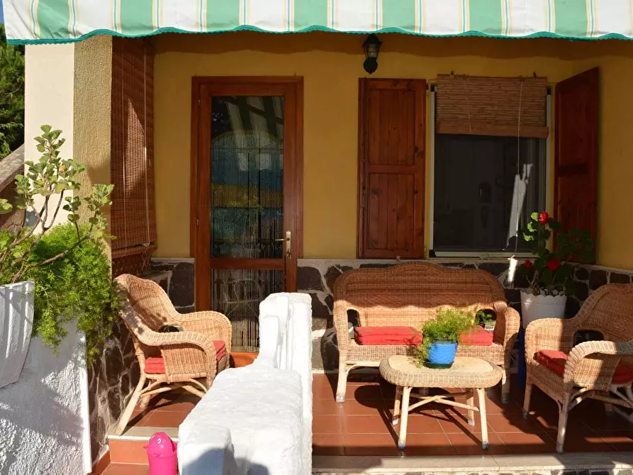 Immagine 1 di Casa bifamiliare in vendita  in SP 81 a Sassari