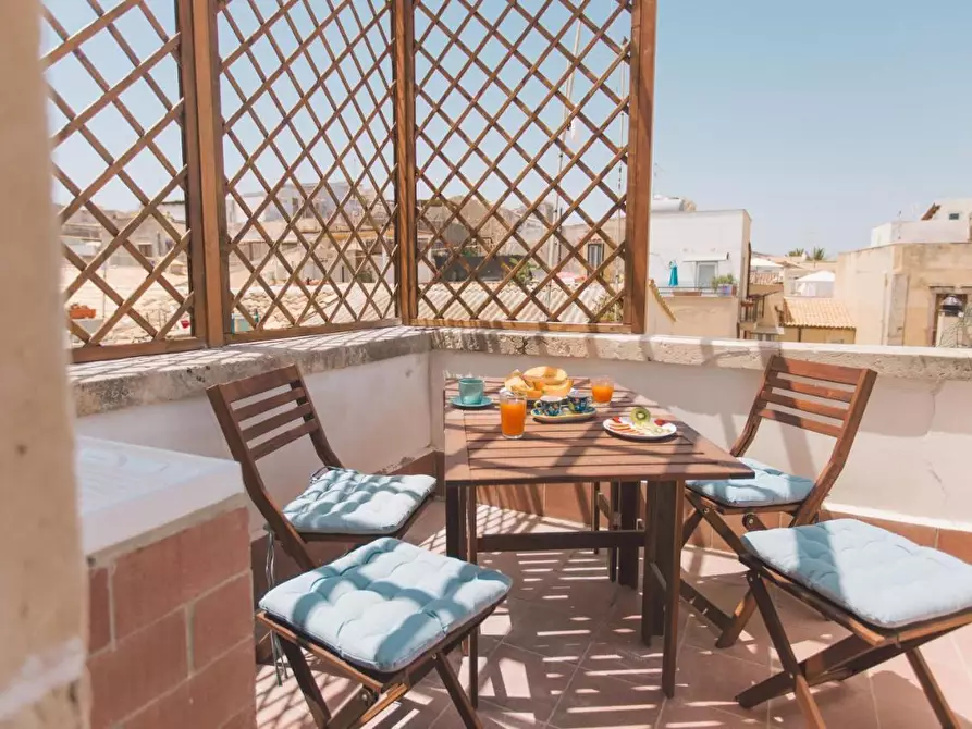 Immagine 13 di Quadrilocale in vendita  in Via Resalibera 41 a Siracusa