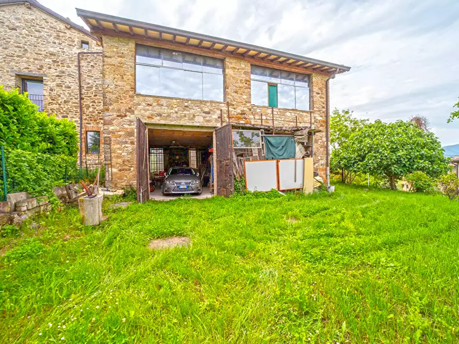 Immagine 2 di Rustico / casale in vendita  in Località Romazza a Neviano Degli Arduini