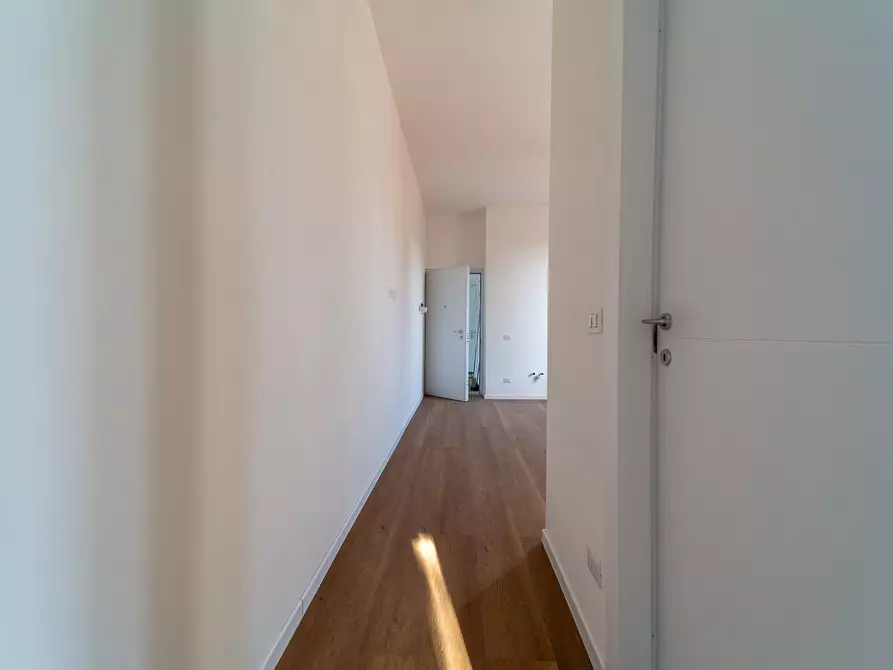 Immagine 15 di Bilocale in vendita  in Via Oreste Grassi 35 a Collecchio